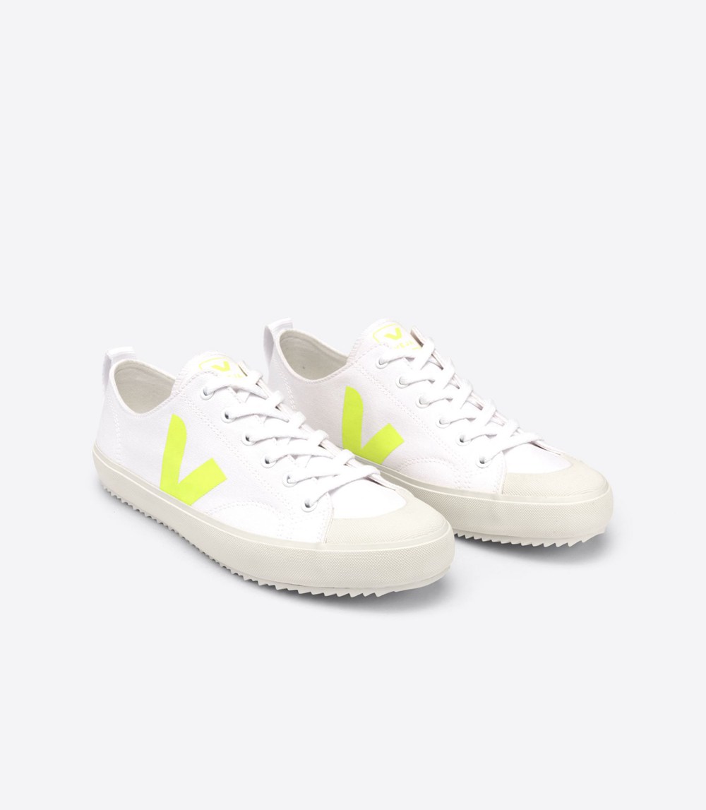 Veja Sneakers Mens - Nova Canvas - White - 4625QJETB